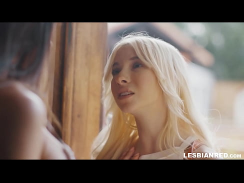 ❤️ දැරිය මාස කිහිපයකට පසු නිවසට පැමිණ තම කුඩම්මාගේ පුක අනුභව කරයි ❌ අසභ්‍ය වීඩියෝව අප වෙත  ❤